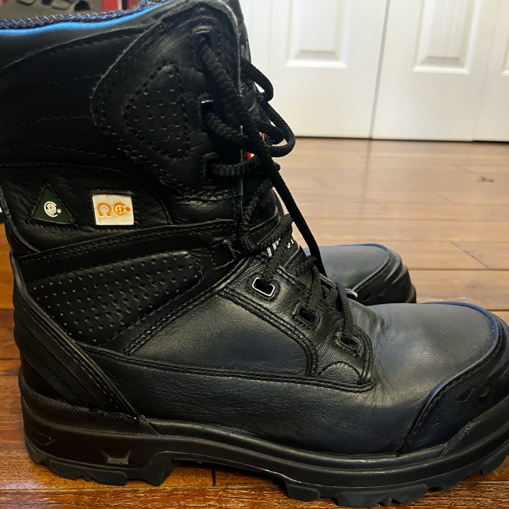 BNWOT Steel-toe Workboot